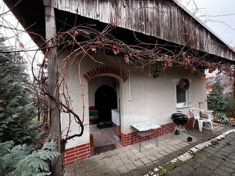 Murovaná chata, klenbová pivnica, letná kuchyňa - 7