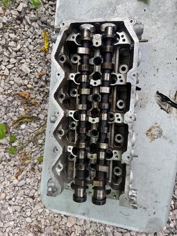 Hlava valcov nissan 2.2 dci Kód motora YD22. - 7