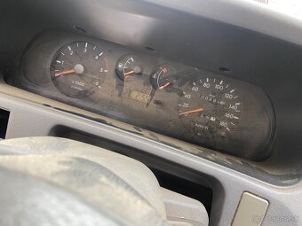 Nissan terrano 2 2.7 - 7