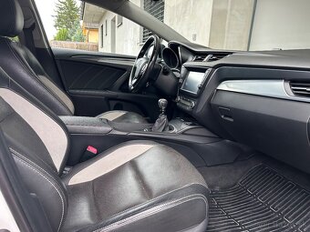 Predam toyota avensis 1.8 benzin top executive - 7