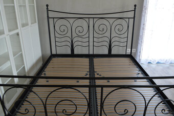 Manželská posteľ - 7