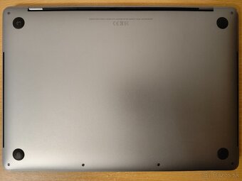 MacBook Pro 13 2019 | i5 • 8GB • 256GB SSD - 7