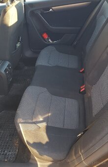 Predam Passat B7, r.v. 2013, dobrý stav - 7