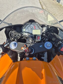 CBR 600 RR REPSOL - 7