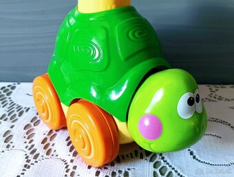 Bábiky, drevené vkladačky, zvukové hračky - 7