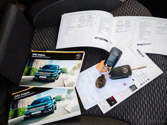 OPEL INSIGNIA Sports Tourer - 7