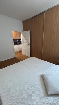 Prenájom 2 izb. moderný byt v centre Trenčína s parkovaním - 7
