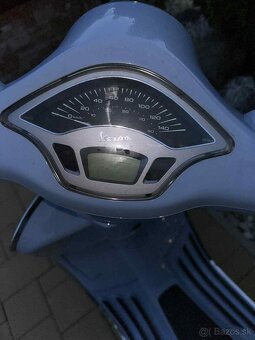Vespa Primavera 125 - 7