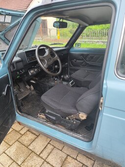 Lada Niva - 7