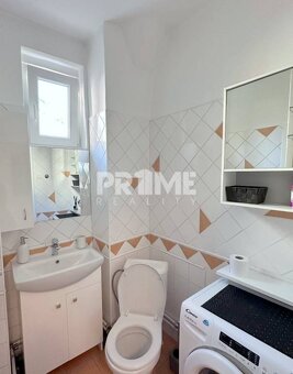 EXKLUZÍVNY 2i byt ( 72 m2 ), REKONŠTRUKCIA, CENTRUM, Dobrovi - 7