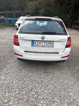 Skoda Octavia III Combi - 7