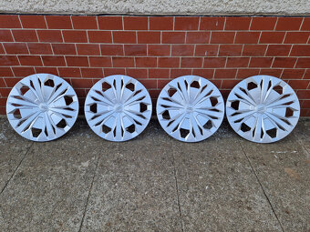 puklice audi r17 kryty disku Audi Puklice 17 R17 - 7