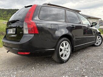 VOLVO V50 1.6D 80 Kw Manuál 5 st. - 7