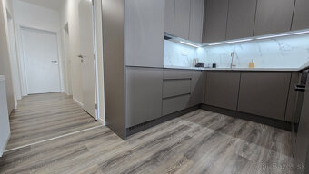 PRENÁJOM – 3 izbový byt – 84,22m2 s BALKÓNOM – SLNEČNICE POP - 7