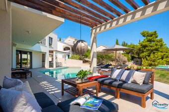 ☀Ciovo/Trogir(HR) - luxusná vila, s vyhrievaným bazénom - 7