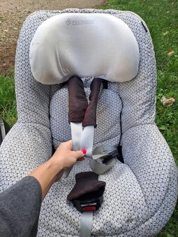 Maxi-Cosi Pearl so základňou Isofix 9-18 kg - 7