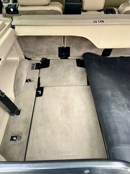 Land Rover Discovery IV - 7