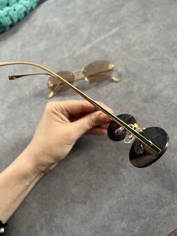 Slnecne damske okuliare Fendi, cierna a sampanske farba - 7