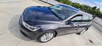 Volkswagen Passat Variant Highline 2.0 TDi 110kw - 7