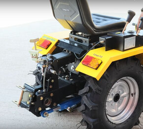 Minitraktor GARDEN T18 4x4,18HP benzín - 7