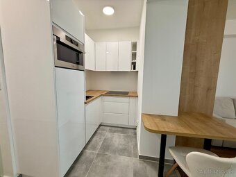 1-izbový byt s balkónom a garážovým státím, Poprad-Veľká - 7
