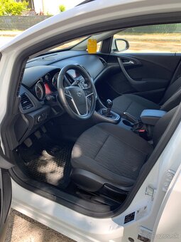 Opel Astra Sport Tourer ST 1.6 CDTI - 7