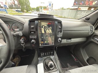 Nissan Navara D40 - 7