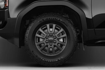 2025 TOYOTA LAND CRUISER HYBRID 4WD - 7