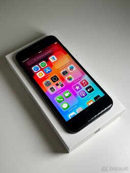 Apple iPhone SE (2. generácia) 2020 - Nová batéria - 7
