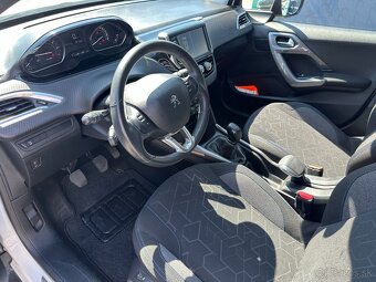 Peugeot 2008 1.2 PureTech-Style--rv:8.8.2018-76tis km-- - 7