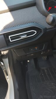 Predám Dacia Sandero lll 1,0 Tce 100 lpg 67 KW - 7