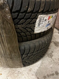 195/55 R16 zimné pneu Nokian snowproof1 - 7