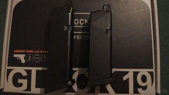 Glock 19 Gen 4 Airsoft - 7