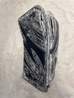 Brankárska lapačka a vyražačka - 7