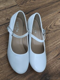 Spoločenské topánky pre dievčatko veľ 33 - 7