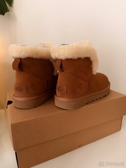 Classic Mini Posy Boot, UGG - 7