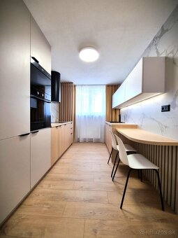Krásny dizajnový 2,5 izbový byt v centre mesta - 7