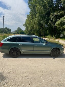 Škoda Superb 2.0 TDI CR 125 kW DSG Combi, r.v. 2012 - 7