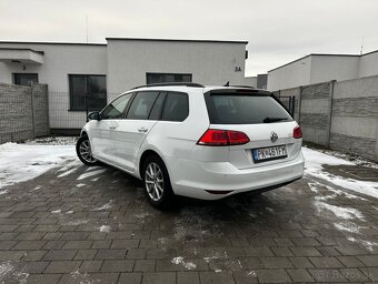 Volkswagen Golf 1.6 TDI DSG - 7