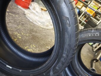 Letne jazdene Pirelii 275/40R19 + 245/45R19 runflat - 7