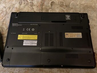 Sony Vaio i3 8GB 640GB - 7