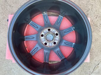Originál Toyota R17" 5x114,3 - 4ks - 7