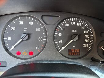 OPEL ASTRA 1.4 benzín - 7