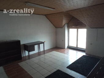 Ponúkame na predaj komerčný objekt v Komárne - 7