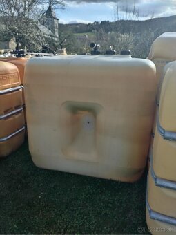 Predám plastové nádrže nádoby septiky žumpy - 7