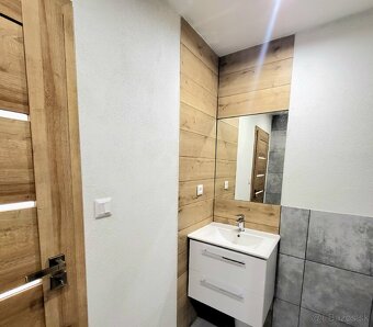 Jednoizbový byt s balkónom - 7