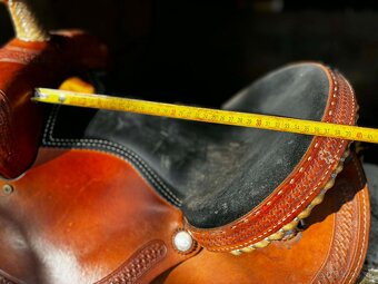 Westernove sedlo v type berrel - 7