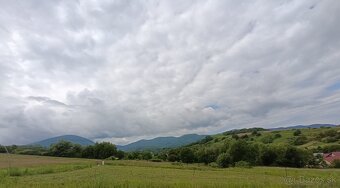 Stavební pozemek Petrovce 881 m2 - 7