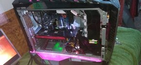 Kultový Dell Alienware Area-51 ALX D01X - 7