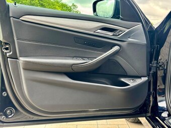 BMW 530d xDrive M Sport sedan - 7